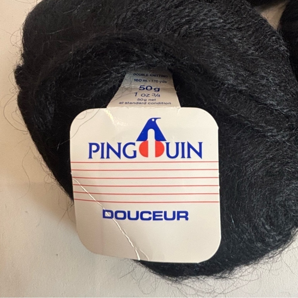 Pingouin Douceur Black Yarn Set NEW Two with Label One Without 50 Grams Each - Picture 2 of 5